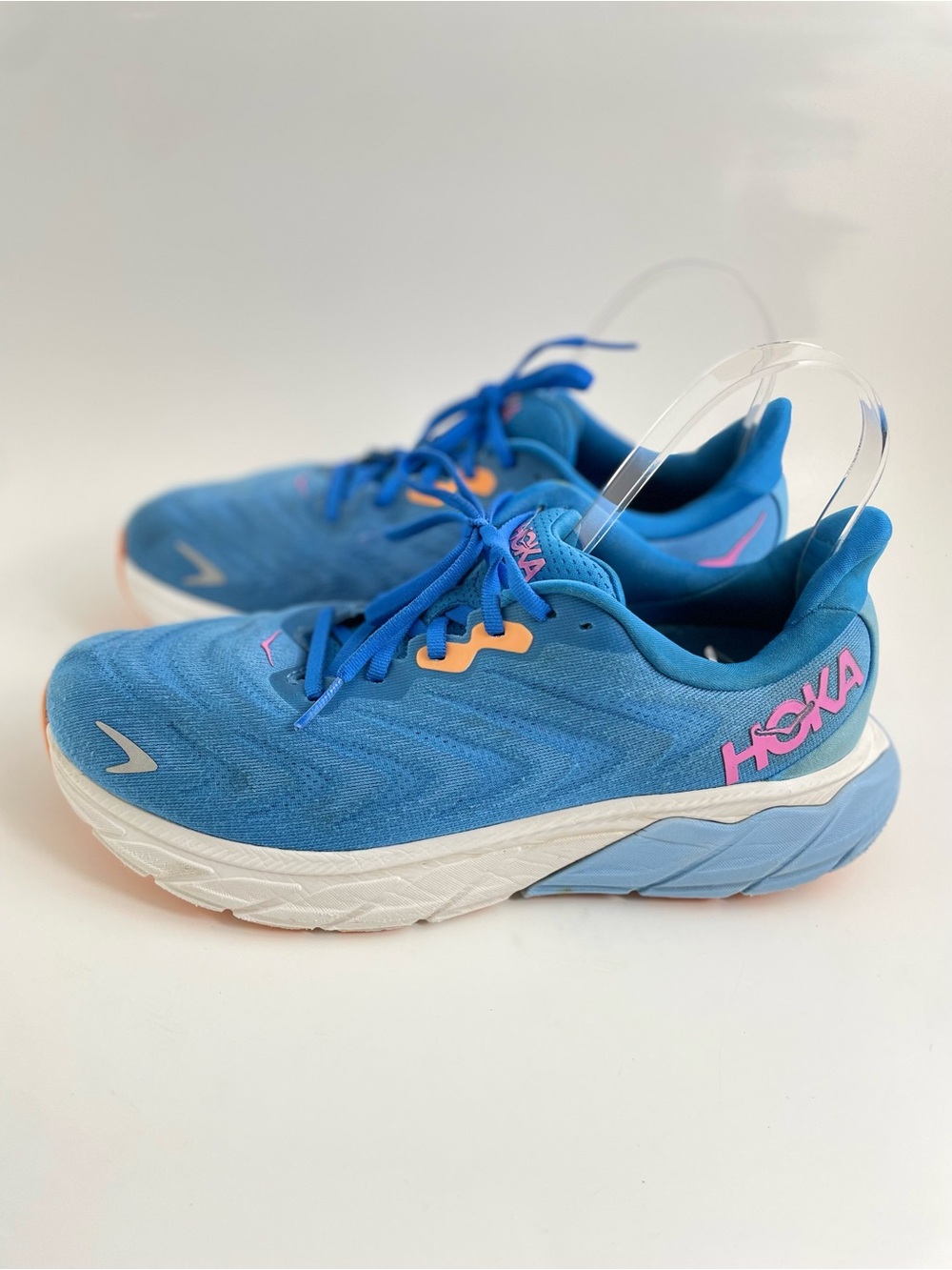 Hoka Women’s Light Blue Running Shoes with Pink Logo